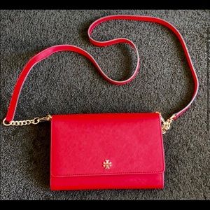 Tory Burch Emerson chain wallet